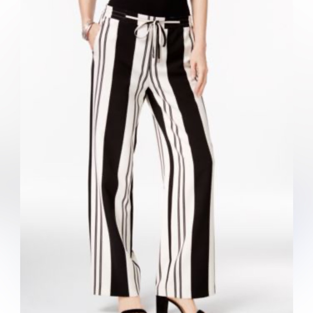 EUC INC Bold, black, and ivory, striped wide leg pants elastic back drawstring S